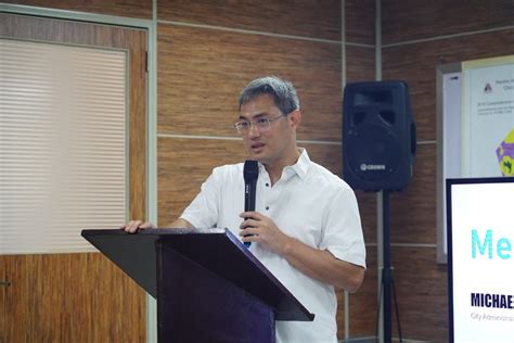 Ibinahagi nina City Administrator Michael Alimurung, QC Public .